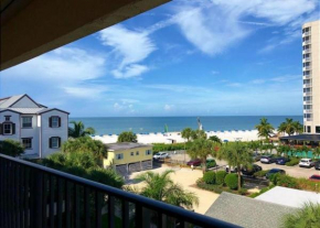 Surf Song #4G - Within walking distance to beach & Time Square!
